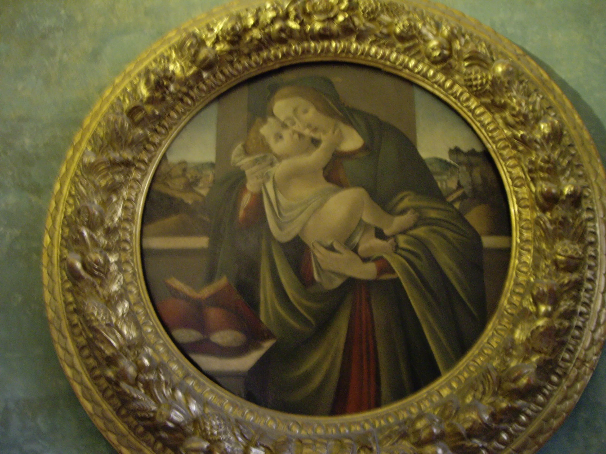 A painted tondo in a gilded frame in the chapel of the Palazzo Vecchio