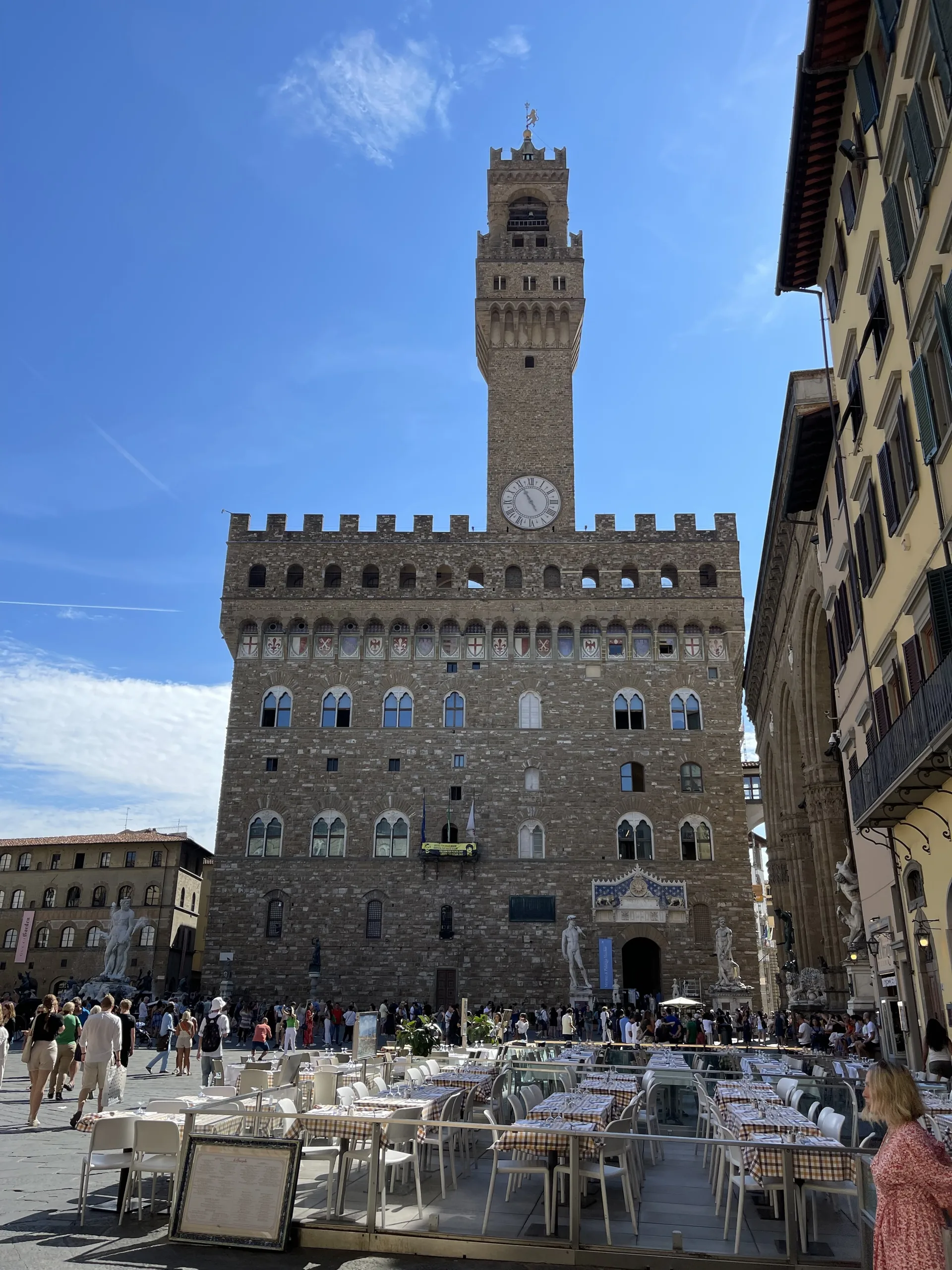 The tower of the Palazzo Vecchio standing over Piazza della Signoria