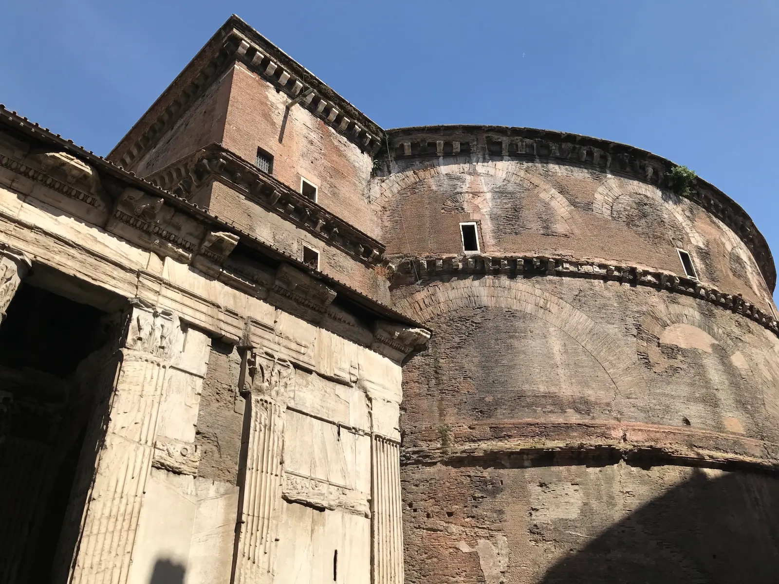 Rear brick drum of the Pantheon rotunda with relieving arches visible