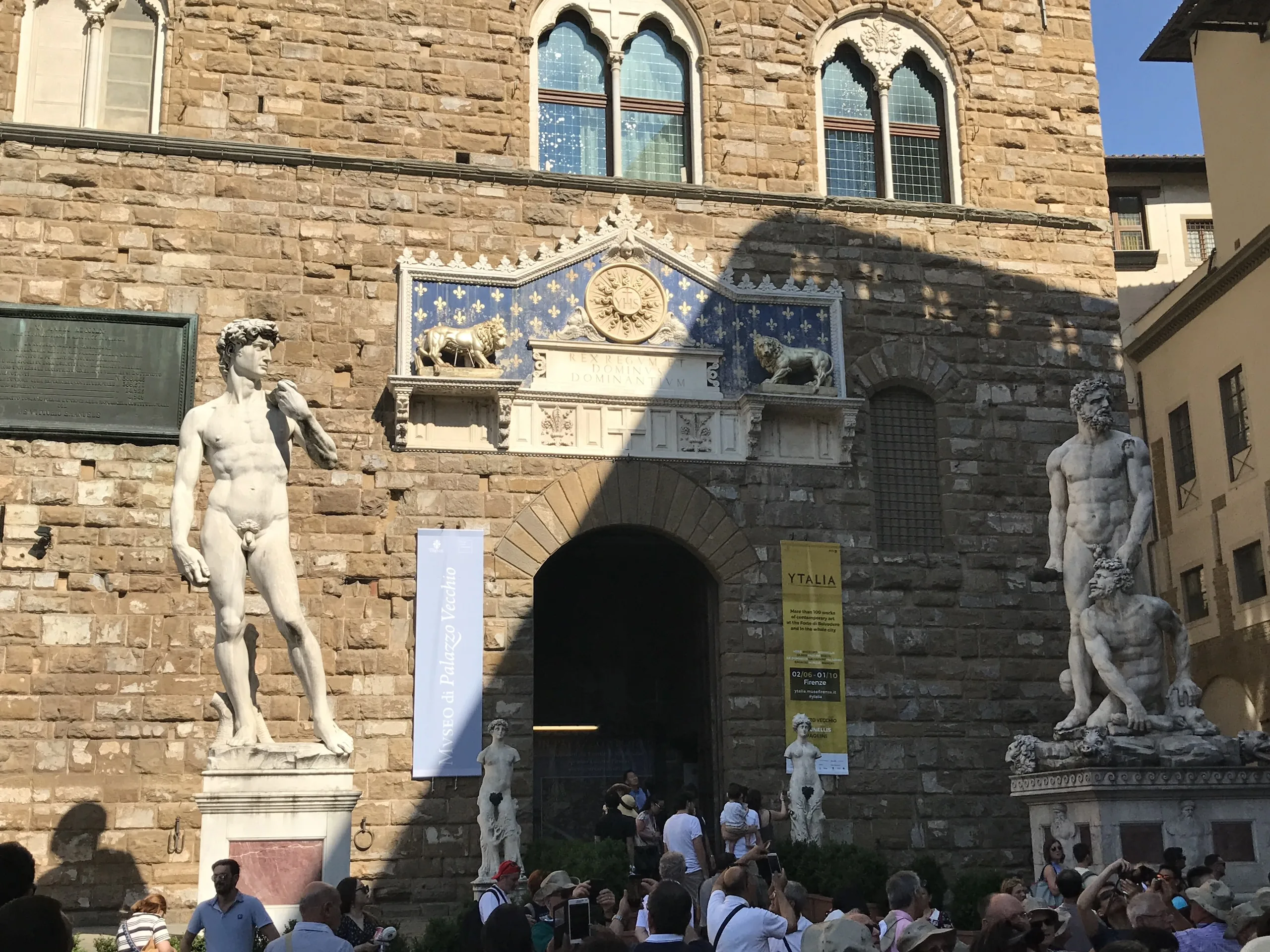 The replica David and the Hercules group flanking the entrance of the Palazzo Vecchio
